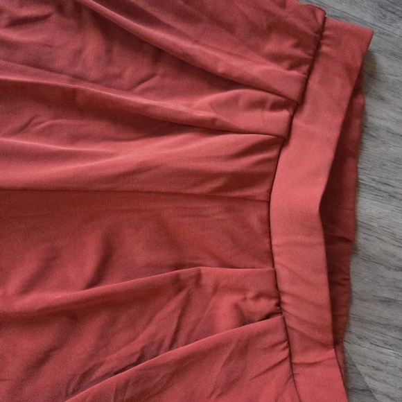Red/Rust Wide-Leg Pants - Picture 3 of 4